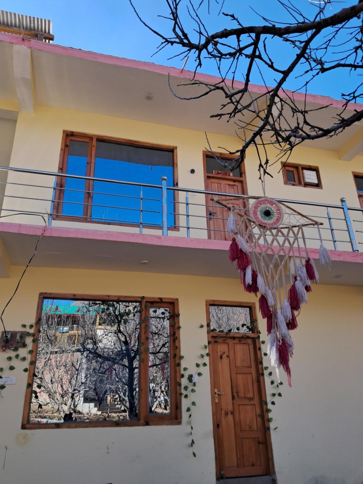 Shalom Guesthouse And Cafe Kalgha Exterior photo